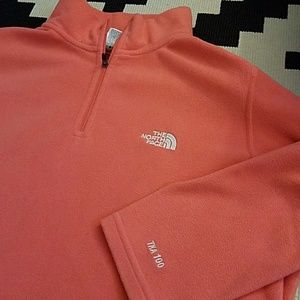 Northface fleece pullover pink gently used!